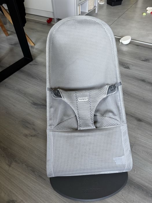 Leżaczek babybjorn mesh