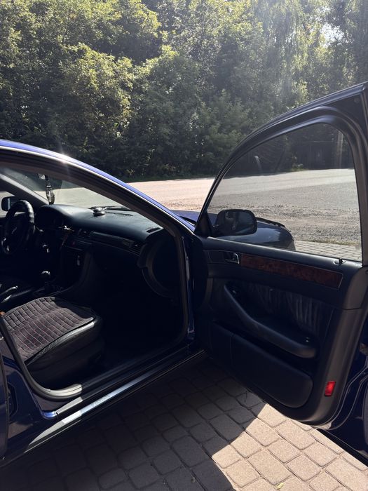 Ауді а6с5 2.4 газ бензин