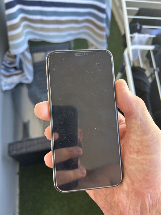 iPhone XS 64gb Bardzo dobry stan