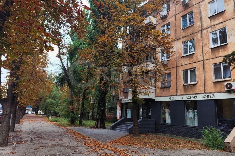 Продаж. 95 квартал. проспект Миру,48.