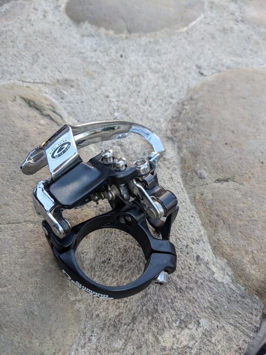 Передній перемикач shimano deore