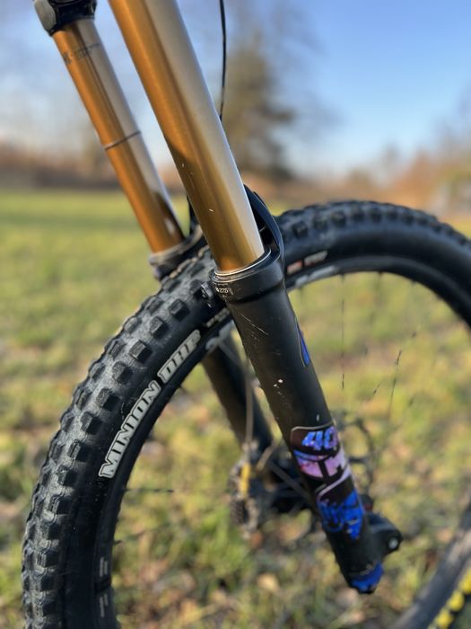 Commencal supreme v4.2 dh fr v4 v4.3