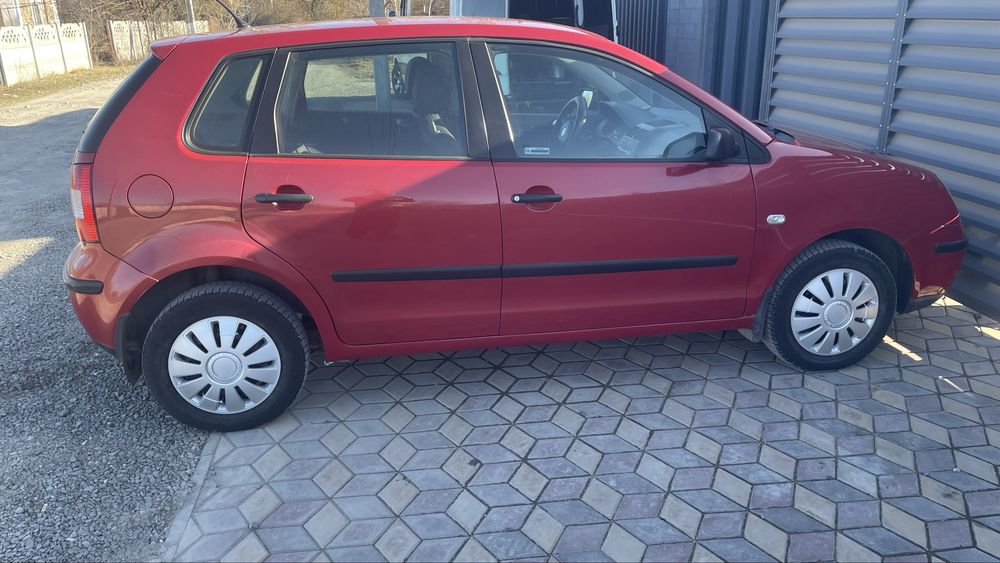 Volkswagen Polo 2003 VIN WVWZZZ9NZ3D143029 фото оголошення 2 з 15