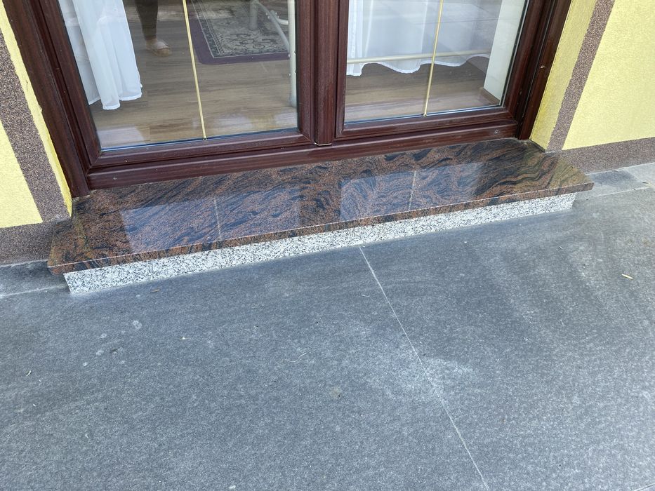 Parapety granitowe wewnętrzne, zewnętrzne