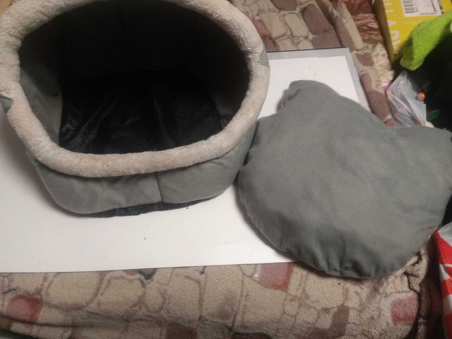 Будиночок ліжак домашніх улюбленців