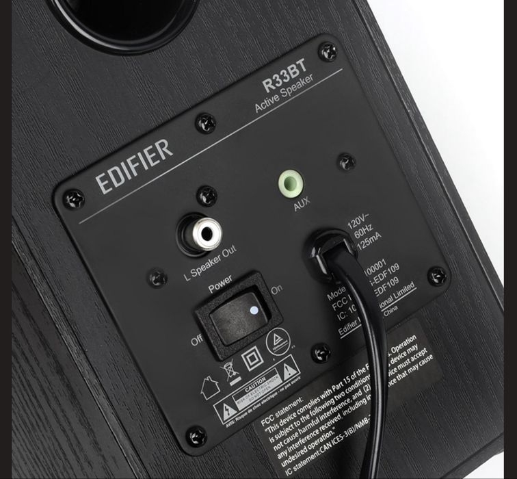 Продам Edifier R33BT Black 2.0
