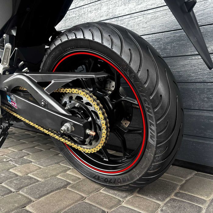 Продам мотоцикл Yamaha YZF-R3 (3633)