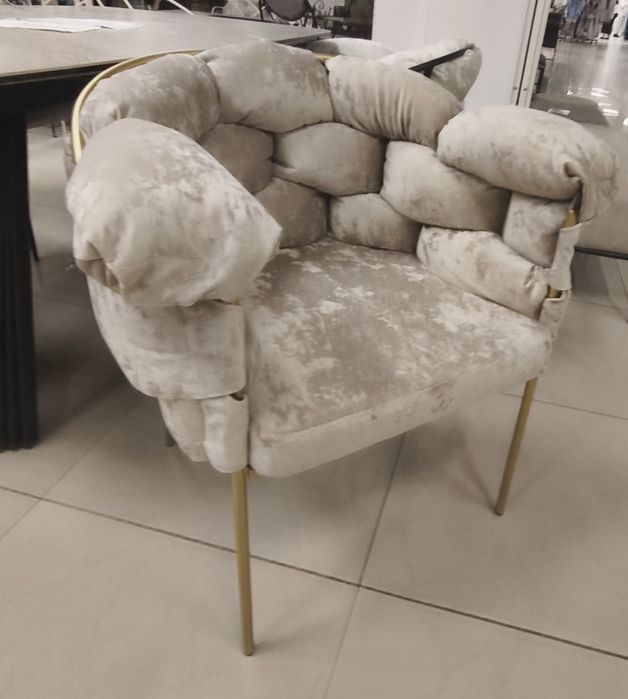 диван, диванчик в зал очікування. Салон краси, бар, ресторан, клініка