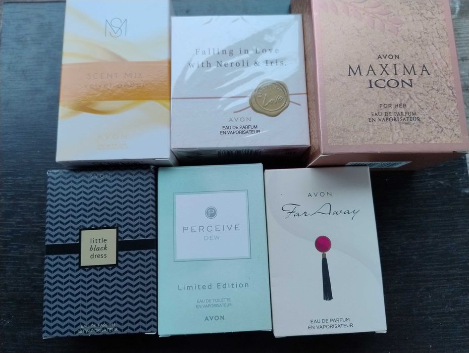 Туалетна вода, Різні парфуми  Avon