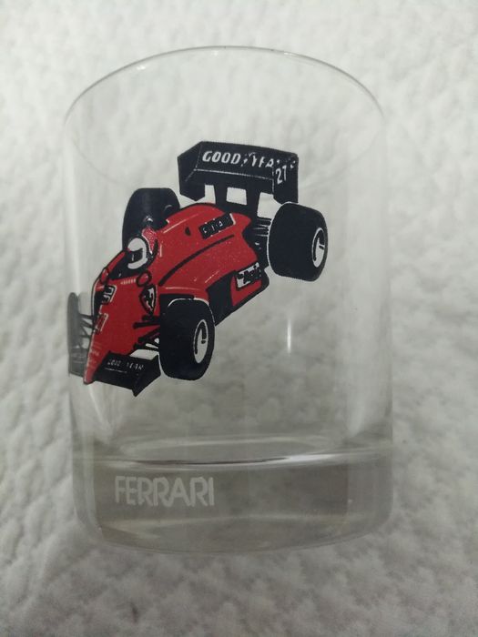 Coleção de 6 copos antigos em vidro formula 1