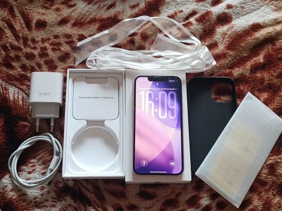iPhone 13 mini 256GB в идеальном состоянии