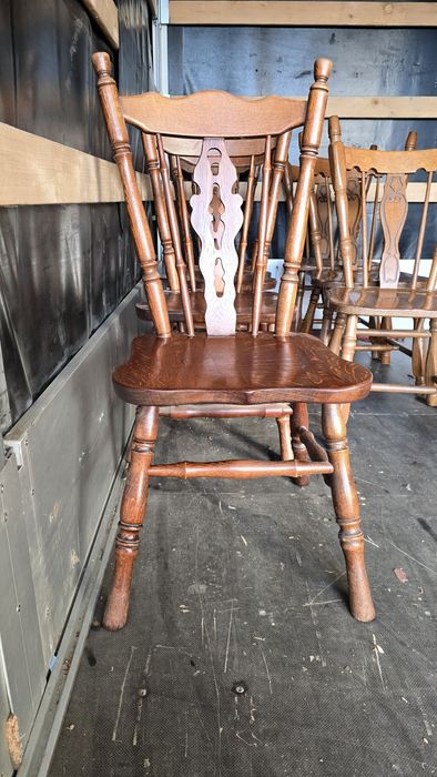 3 szt. Krzesła drewniane stan Dobry