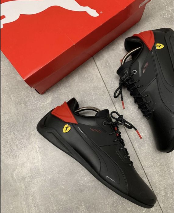 Кросівки чоловічі Puma Ferarri нові