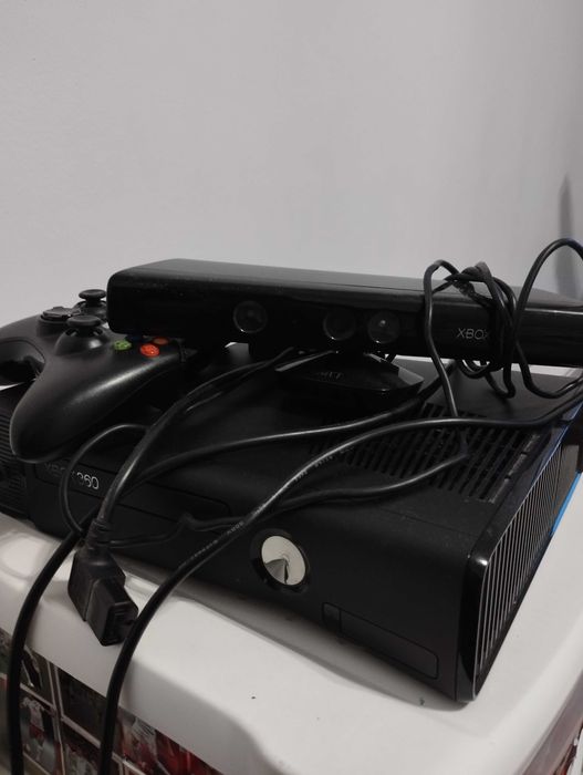 Xbox 360 pady i Kinect