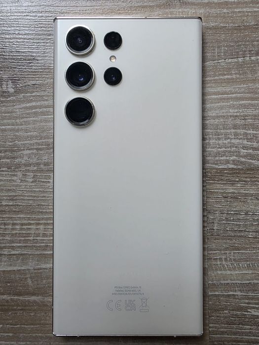 Samsung S23 Ultra 8/256GB + etui