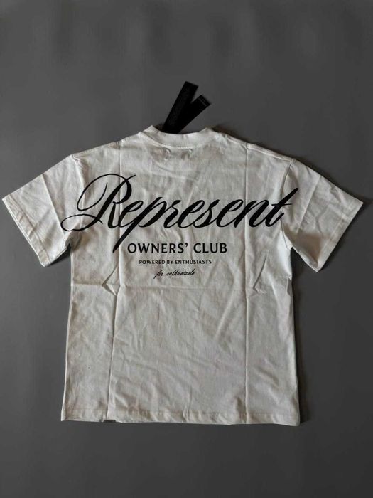Футболка Represent