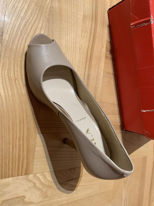 Buty SALA beżowe szpilki rozmiar 37