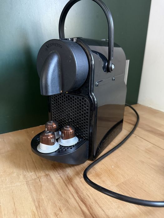 Ekspres DELONGHI Nespresso Inissia