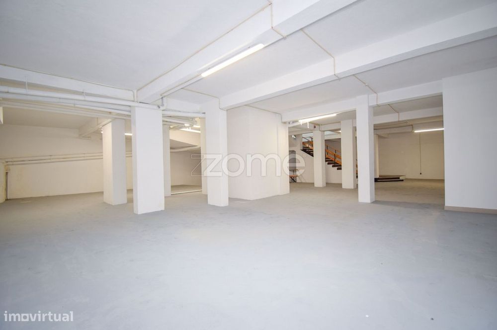 Espaço Comercial para Arrendamento