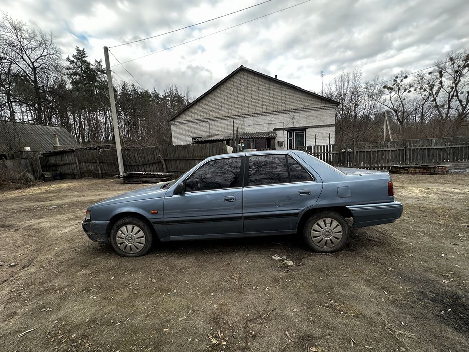 Машина Hyundai sonata 1998 року