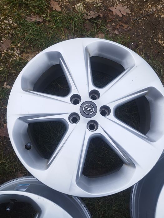 Felgi 18" Ori Opel 5x105 z czujnikami