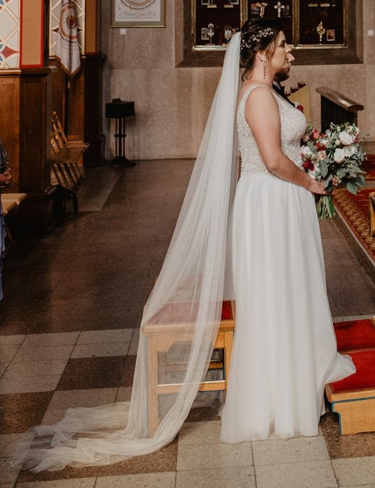 Piękna Suknia Ślubna