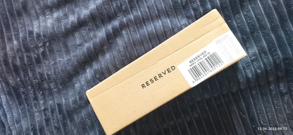 Śliczne czarne skórzane sandałki z Reserved roz 36 wkł 23,5 cm