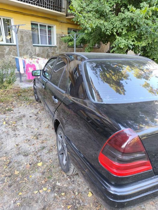 Mercedes C 230 2,3 компрессор газ/бензин Мерседес Бенц 1997г.