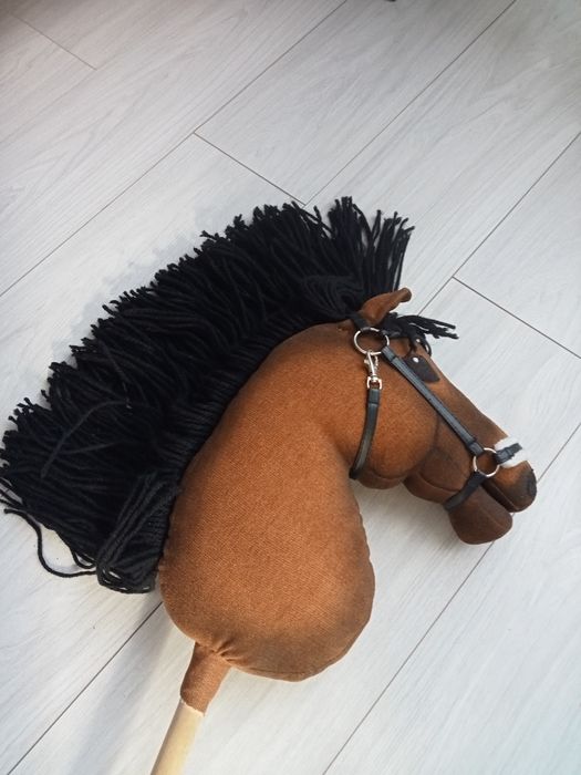 Konik Hobby Horse A3 JASNOGNIADY Z PLAMKĄ od perobebe.pl