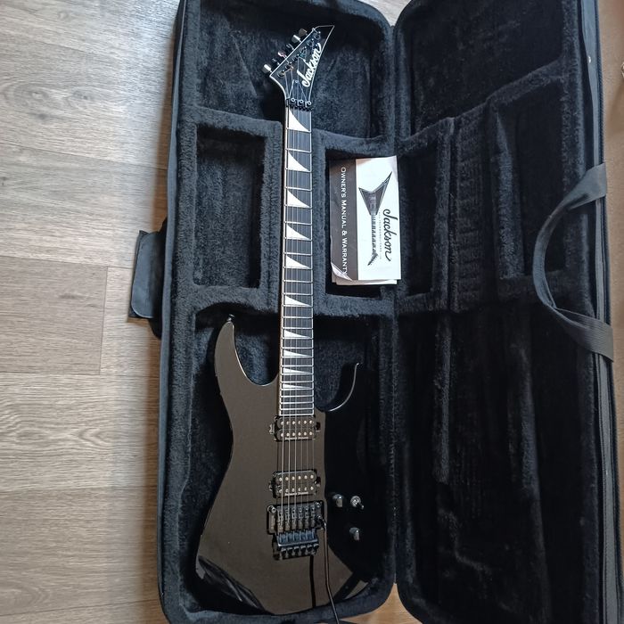 Jackson SL2 Soloist MJ Series Bk
