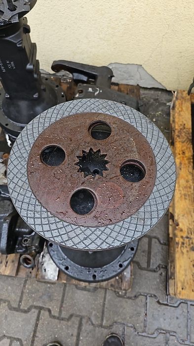 Tarcze hamulcowe new Holland seria T6. Case #8
