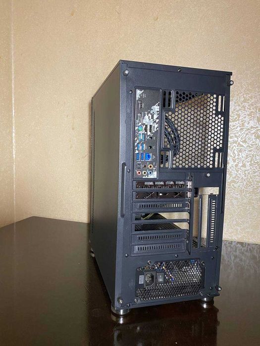 Ігровий комп'ютер Ryzen 5 3600/16gb/rx6600 8gb/240ssd
