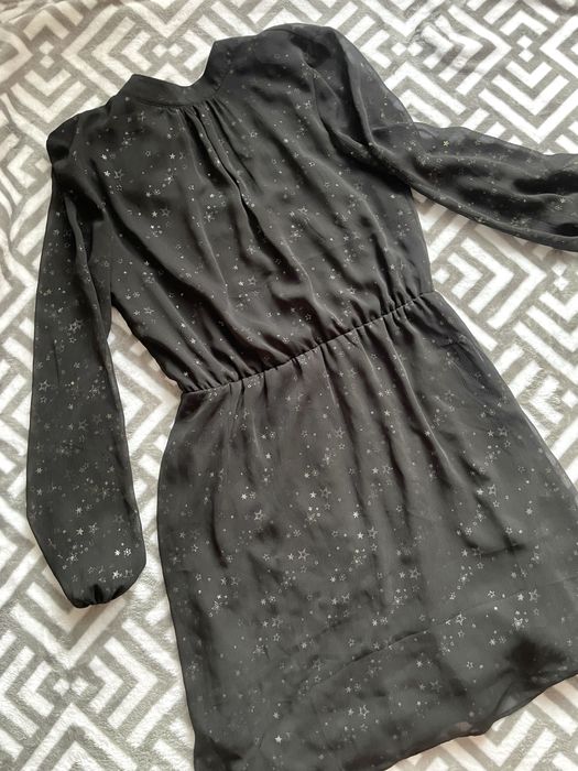 Платье празничное