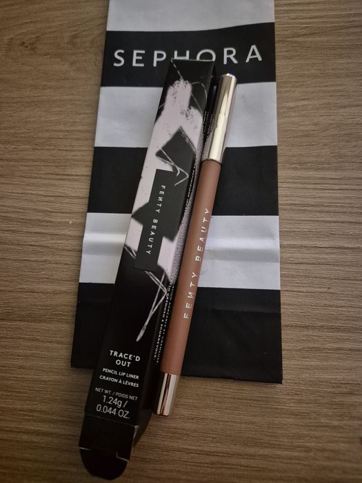Nowa z Sephora! Nieotwarta! FENTY BEAUTY Trace'd Out kredka kol. 05 RUBBABANDZ 1,24g ciemny nude konturówka do ust