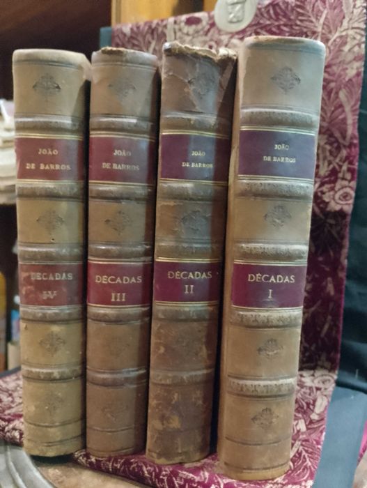 Décadas João de Barros 1945 António Baião