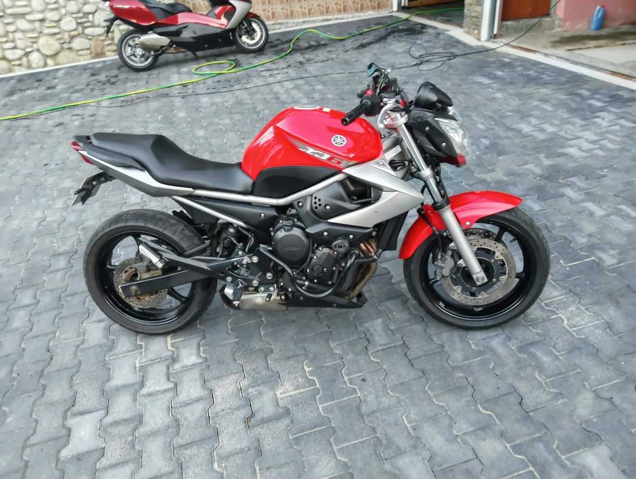 Yamaha xj6 naked