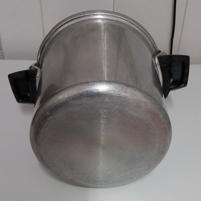 PANELA DE PRESSÃO SILAMPOS 8 Lts. Casa Cozinha Restauração Qualidade.