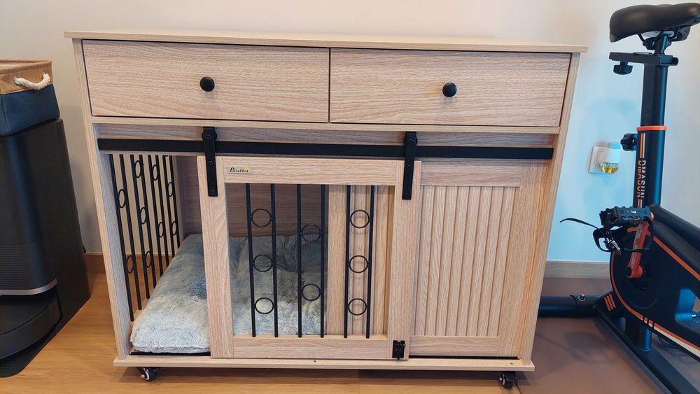 Móvel/ crate para cão em madeira