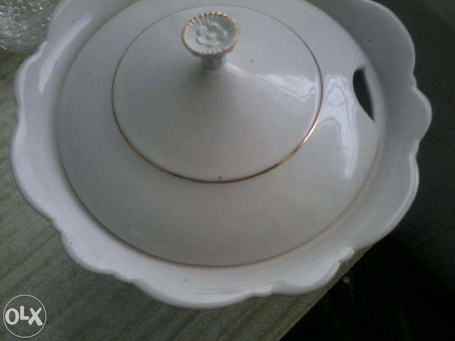 Супница, объем 2 л.