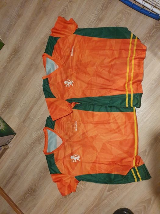 Zestaw dwoch takich samych bluzek Samba 2014