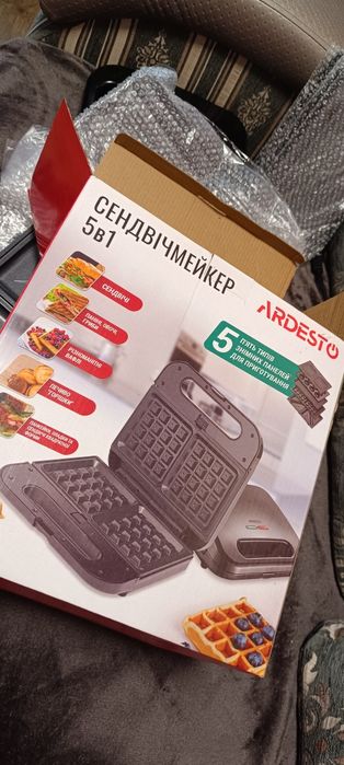Продам сендвічніцу горішниця тостер мультімейкер