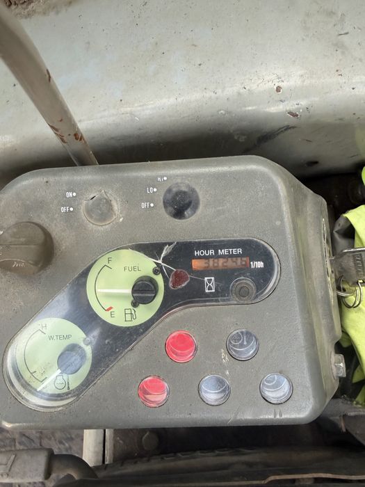 Minikoparka Yanmar 35-3