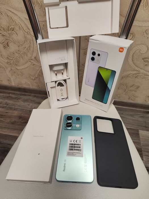 ИГРОВОЙ Xiaomi redmi note 13 Pro 5G, память 8+8-256гиг, как новый.