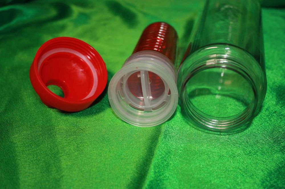 Бутылка для напитков с заварочным узлом 650 мл