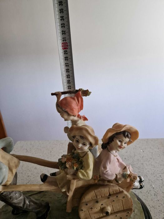 Boneco em marfinite genuíno vintage com data e assinatura