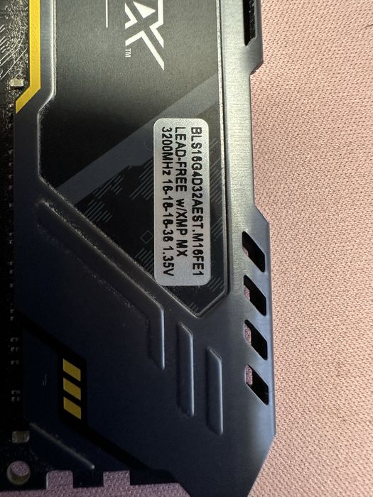 DDR4 Crucial Ballistix by Micron.