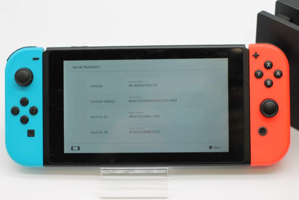 nintendo switch zestaw | dock | ładowarka | grip do joy-conów