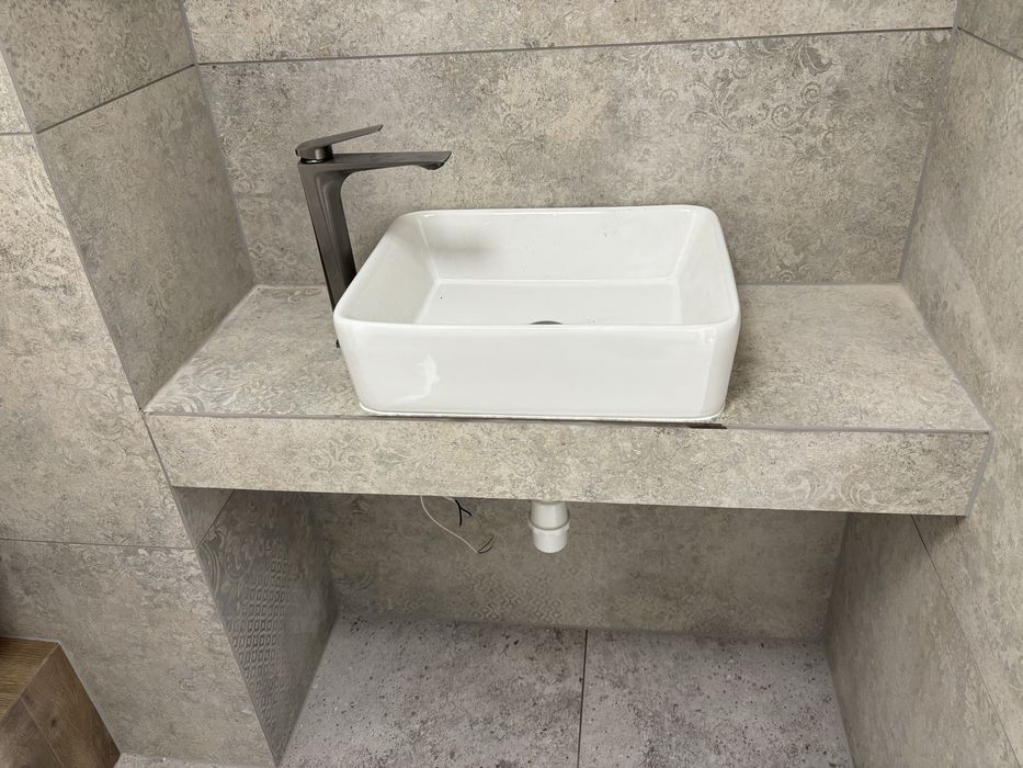 Kompleksowe usługi remontowe - glazurnik- wykończenia wnętrz pod klucz