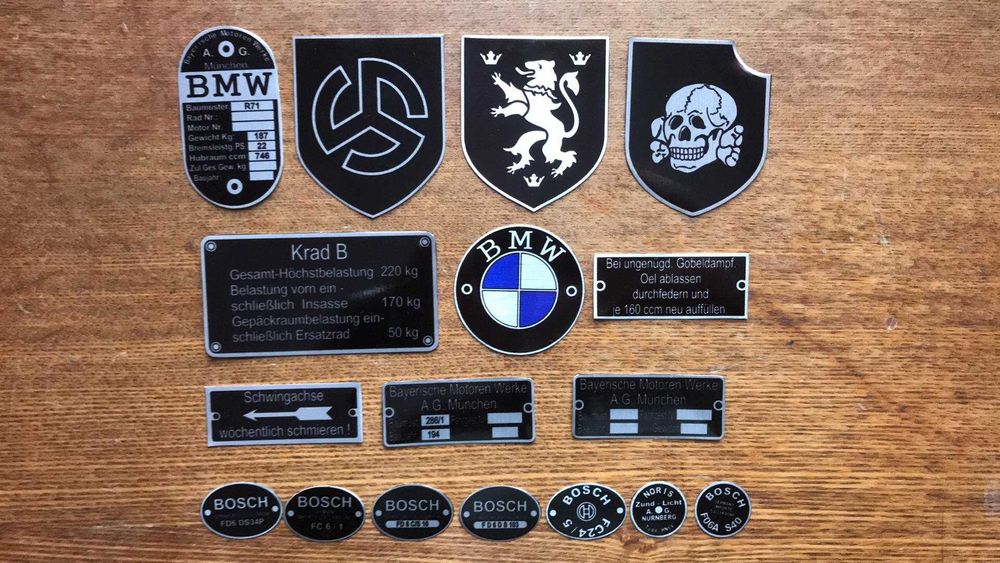 Komplet tabliczek do niemieckich motocykli wojskowych R71, R75, ...
