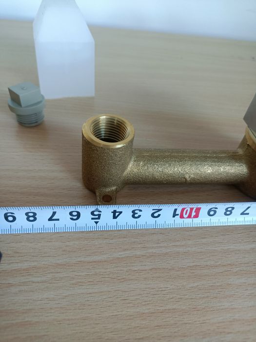 Mosiężny podtynkowy element do baterii głowica ceramiczna